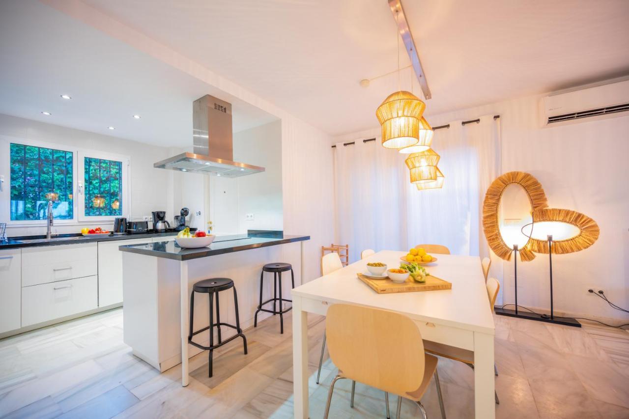 Typical Beach House Las Chapas Playa With Heated Pool Marbella Bagian luar foto