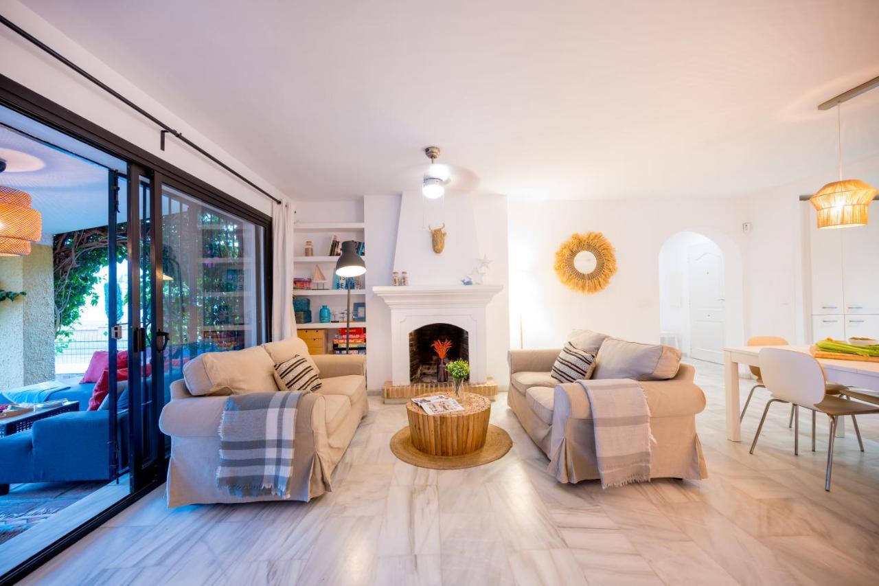 Typical Beach House Las Chapas Playa With Heated Pool Marbella Bagian luar foto