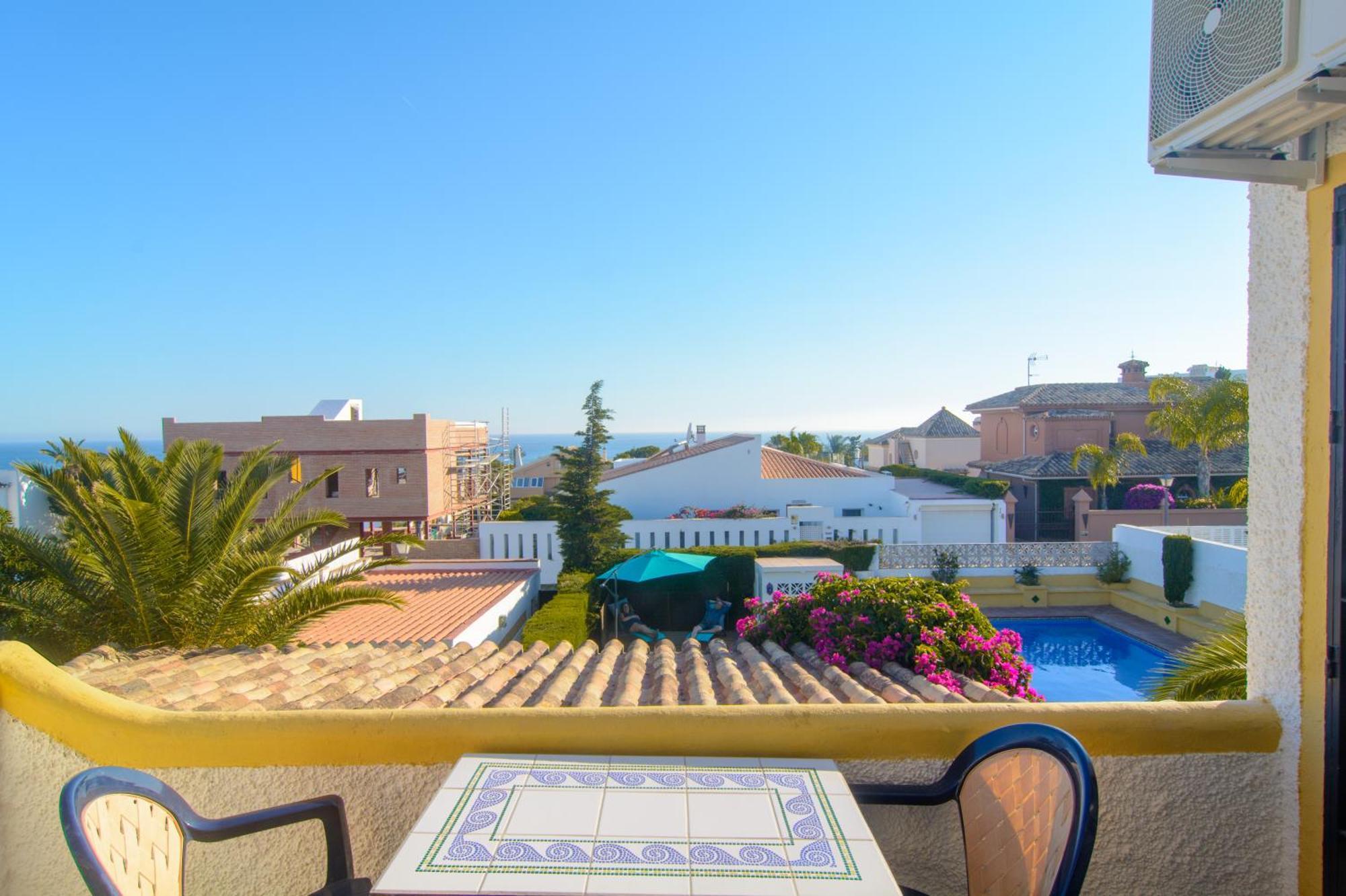 Typical Beach House Las Chapas Playa With Heated Pool Marbella Bagian luar foto